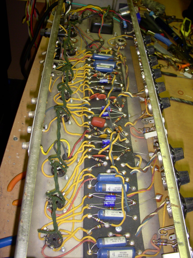 Replacing electrolytics in a 1964 Fender Deluxe Reverb 